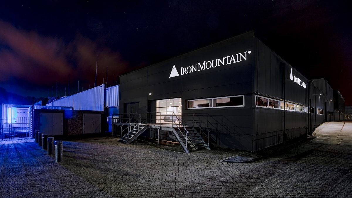 A preview of the new Sirportly interface